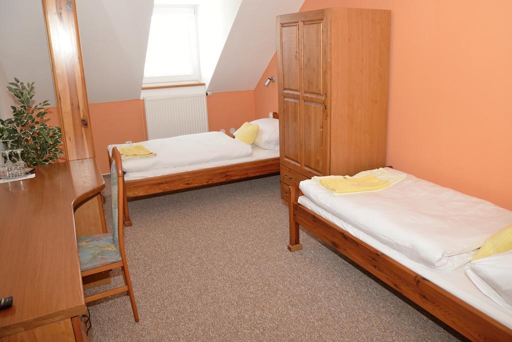 Hotel Na Statku Neprevazka Dış mekan fotoğraf