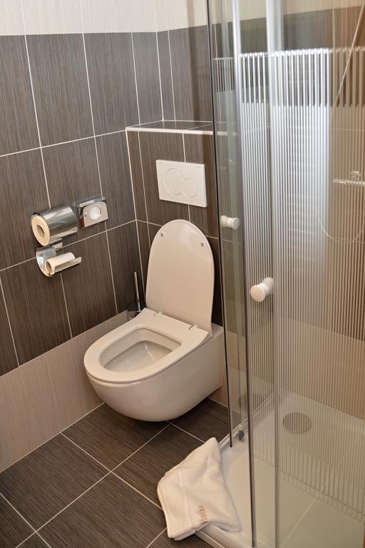 Hotel Na Statku Neprevazka Dış mekan fotoğraf